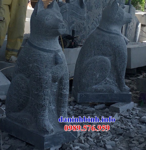 Mẫu chó canh cổng đình đền chùa miếu bằng đá đẹp chạm khắc tinh xảo
