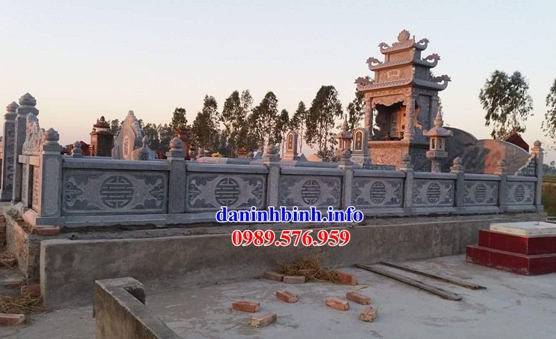 Mẫu nghĩa trang gia đình bằng đá xanh tự nhiên nguyên khối đẹp giá rẻ