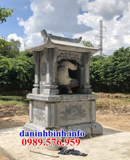 12 Bàn thờ bằng đá ninh bình đẹp có mái che