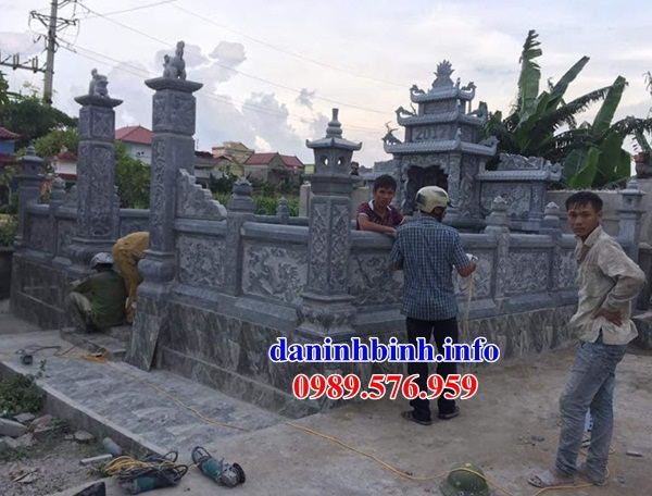 Mẫu khu lăng mộ nghĩa trang gia đình dòng họ bằng đá xanh Thanh Hóa tại Hòa Bình