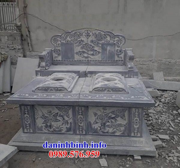 Mẫu mộ đôi bằng đá cất để tro hài cốt hỏa táng tại Cao Bằng