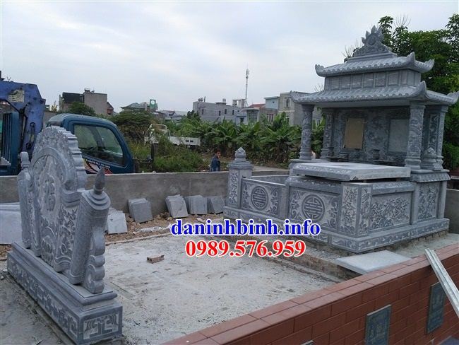 Mẫu mộ đôi bằng đá kích thước chuẩn phong thủy tại Bình Định