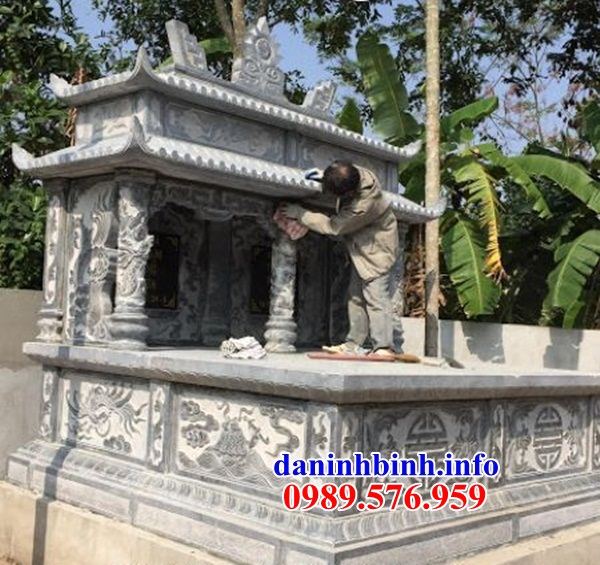 Mẫu mộ đôi bằng đá xây lắp tại Ninh Thuận