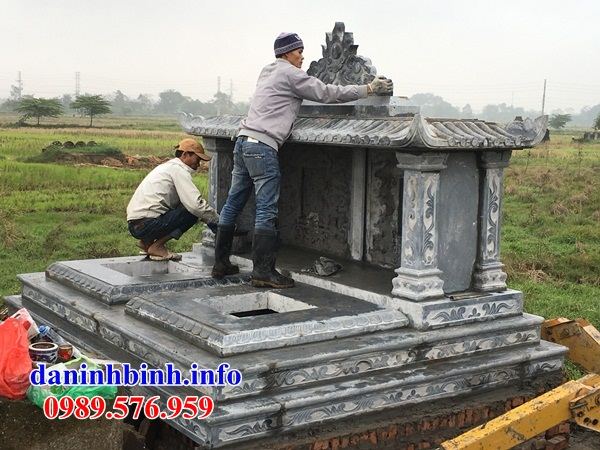 Mẫu mộ đôi bằng đá xây lắp tại TP Hồ Chí Minh