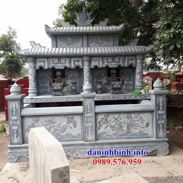 Mẫu mộ đôi gia đình bằng đá chạm khắc tinh xảo tại Quảng Trị