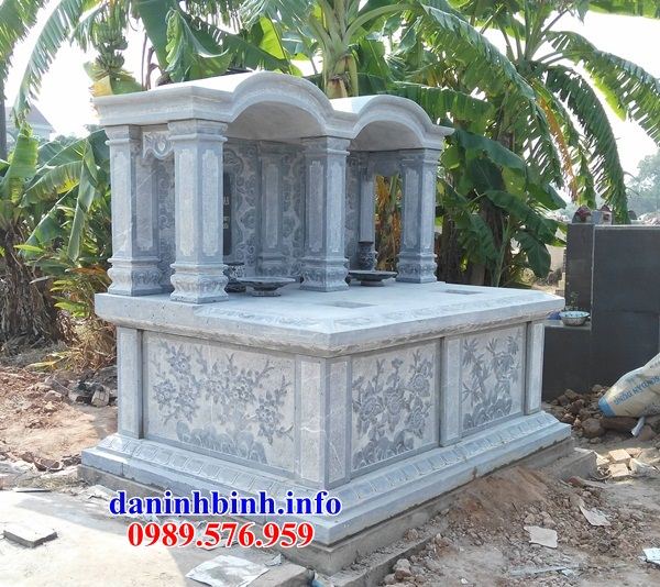 Mẫu mộ đôi gia đình bằng đá chạm trổ tứ quý tại Ninh Bình
