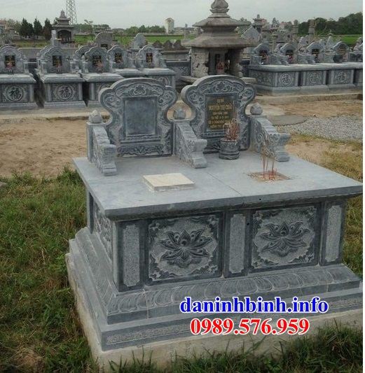 Mẫu mộ đôi gia đình bằng đá thiết kế đẹp tại Đắk Lắk