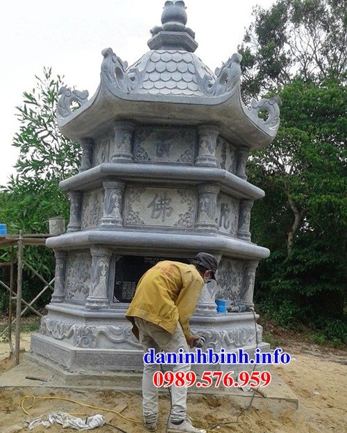Mộ tháp phật giáo bằng đá xây lắp tại Cao Bằng