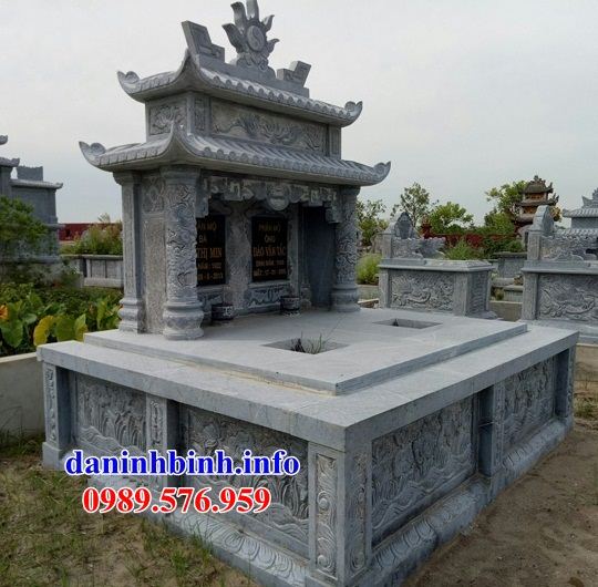 Mộ đôi gia đình bằng đá hai mái cao cấp tại Đà Nẵng