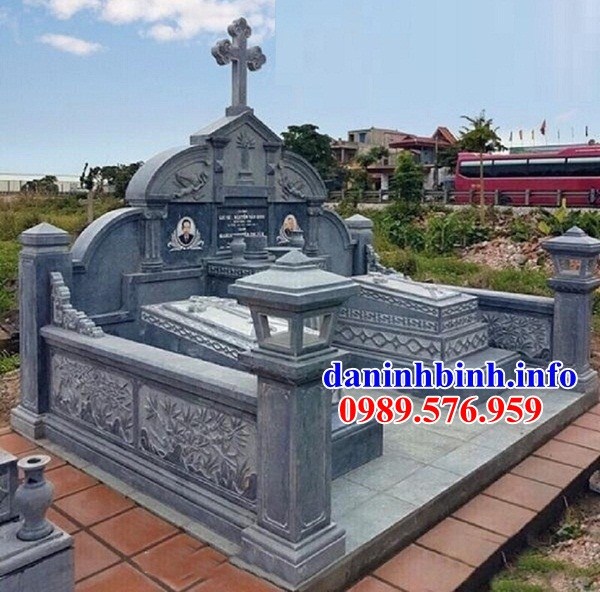 Bán sẵn mộ đạo thiên chúa công giáo bằng đá chạm khắc tinh xảo tại Bình Định
