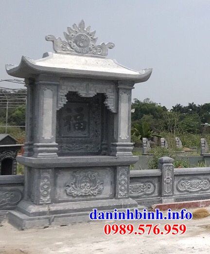 Mẫu am thờ chung bằng đá tại Quảng Nam