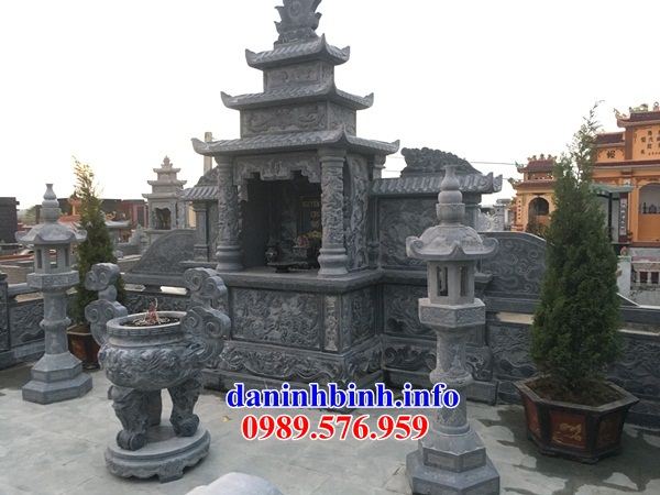 Mẫu am thờ chung bằng đá tại Đà Nẵng