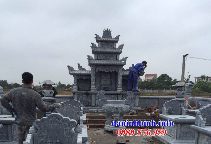 Mẫu am thờ chung nghĩa trang gia đình dòng họ bằng đá thiết kế đẹp tại Quảng Nam
