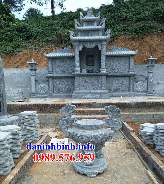 Mẫu am thờ nghĩa trang gia đình dòng họ bằng đá chạm khắc hoa văn tinh xảo tại Cao Bằng