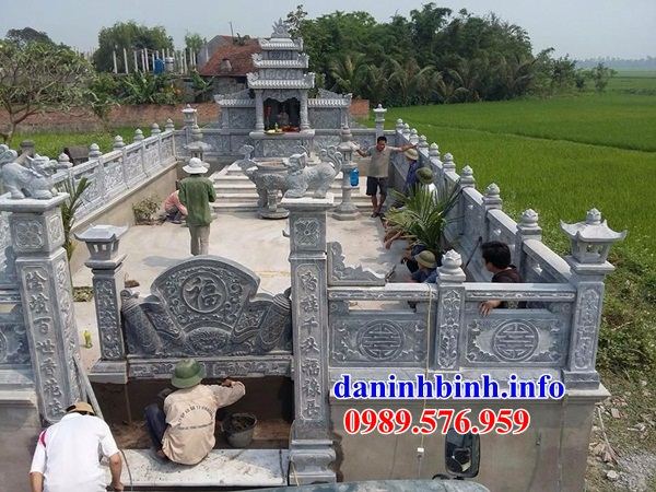 Mẫu cuốn thư bức bình phong am thờ nghĩa trang gia đình dòng họ bằng đá kích thước chuẩn phong thủy bán tại Yên Bái