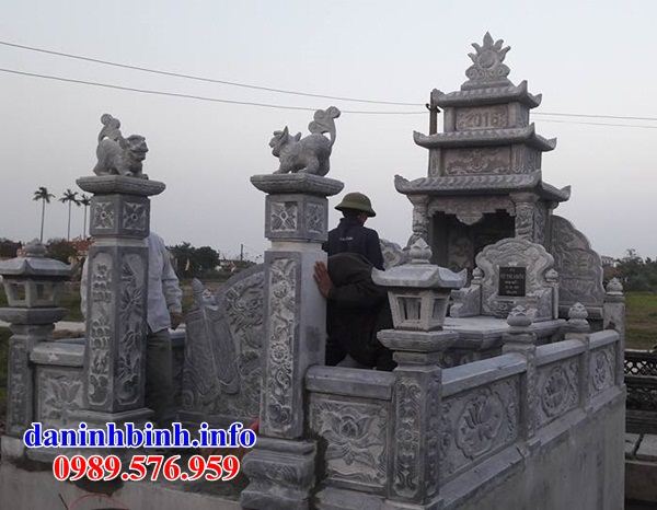Mẫu cây hương nghĩa trang gia đình dòng họ bằng đá kích thước chuẩn phong thủy bán tại Đà Nẵng