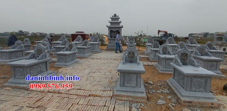 Mẫu cây hương thờ chung nghĩa trang gia đình dòng họ bằng đá kích thước chuẩn phong thủy tại Quảng Bình