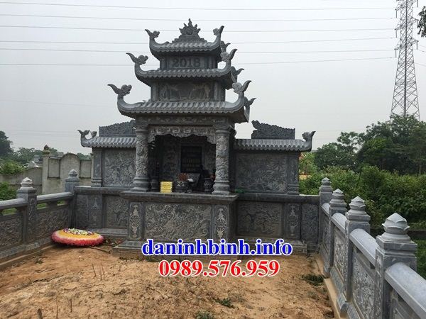 Mẫu cây hương thờ chung nghĩa trang gia đình dòng họ bằng đá thiết kế đẹp tại Hà Tĩnh