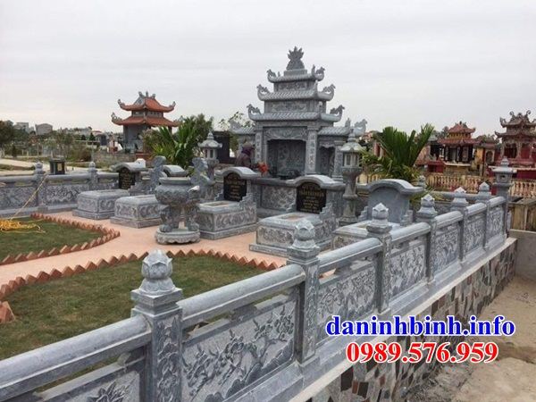 Mẫu cây hương thờ chung nghĩa trang gia đình dòng họ bằng đá xanh Thanh Hóa bán tại Bình Thuận
