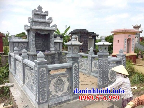 Mẫu cổng khu lăng mộ nghĩa trang gia đình dòng họ bằng đá mỹ nghệ Ninh Bình bán tại Kon Tum