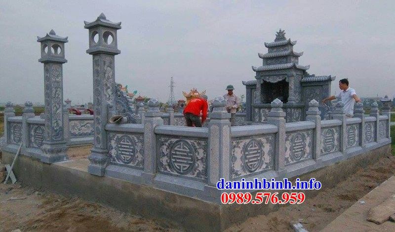 Mẫu cổng khu lăng mộ nghĩa trang gia đình dòng họ bằng đá mỹ nghệ Ninh Bình bán tại Quảng Nam