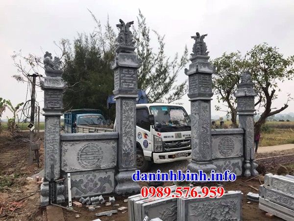 Mẫu cổng khu lăng mộ nghĩa trang gia đình dòng họ bằng đá tự nhiên nguyên khối tại Ninh Thuận