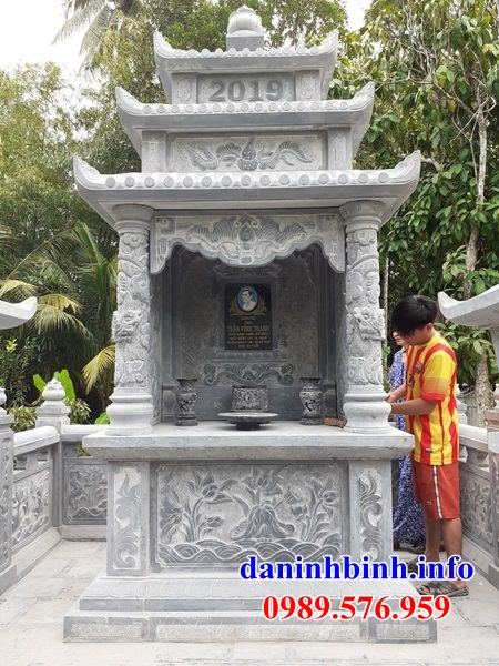 Mẫu củng thờ chung nghĩa trang gia đình dòng họ bằng đá chạm khắc hoa văn tinh xảo bán tại Bình Định