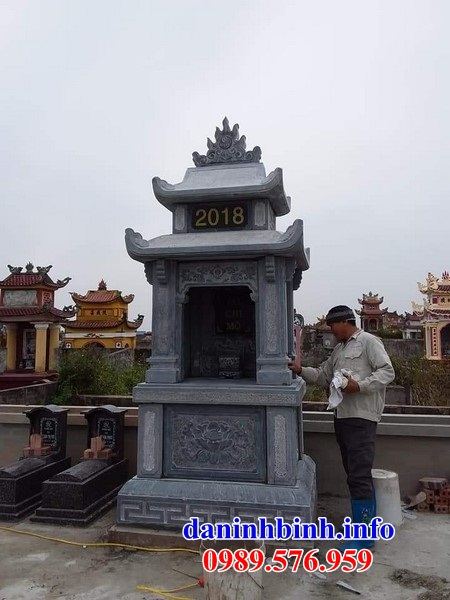 Mẫu kỳ đài thờ chung nghĩa trang gia đình dòng họ bằng đá tự nhiên nguyên khối tại Cao Bằng