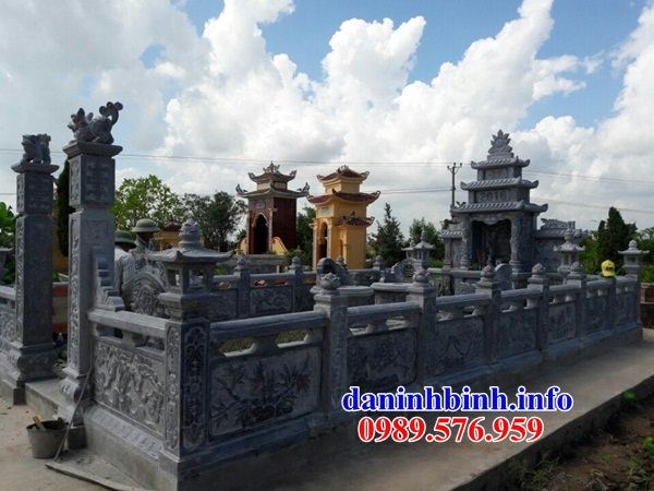 Mẫu lan can hàng tường rào khu lăng mộ nghĩa trang gia đình dòng họ bằng đá chạm trổ tứ quý bán tại Quảng Nam