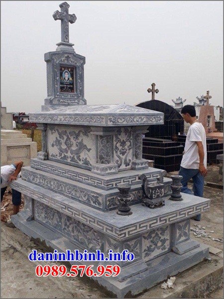 Mẫu lăng mộ đạo thiên chúa công giáo bằng đá chạm khắc tinh xảo bán tại Bình Thuận