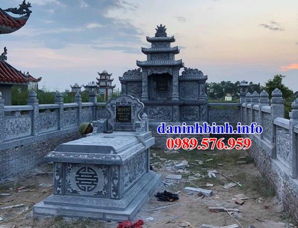 Mẫu lăng thờ chung nghĩa trang gia đình dòng họ bằng đá xanh Thanh Hóa tại Hà Giang