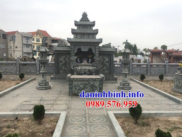 Mẫu lăng thờ chung nghĩa trang gia đình dòng họ bằng đá xanh rêu tại Thái Bình