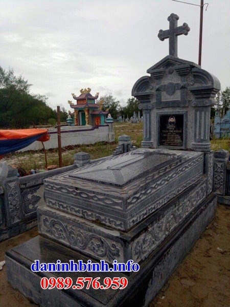 Mẫu mộ công giáo đạo thiên chúa bằng đá Ninh Bình bán báo giá tại Bạc Liêu