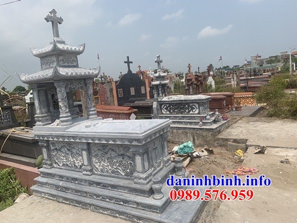 Mẫu mộ công giáo đạo thiên chúa bằng đá Ninh Bình chạm khắc tinh xảo tại Bạc Liêu