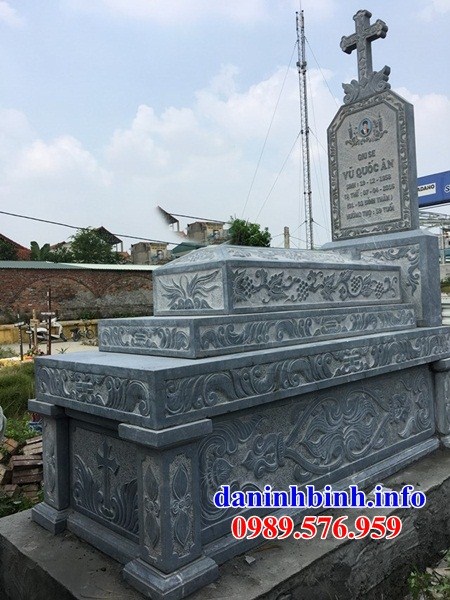 Mẫu mộ công giáo đạo thiên chúa bằng đá mỹ nghệ tại Thừa Thiên Huế