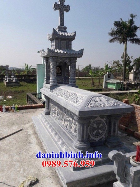 Mẫu mộ công giáo đạo thiên chúa bằng đá thiết kế đẹp tại Thừa Thiên Huế