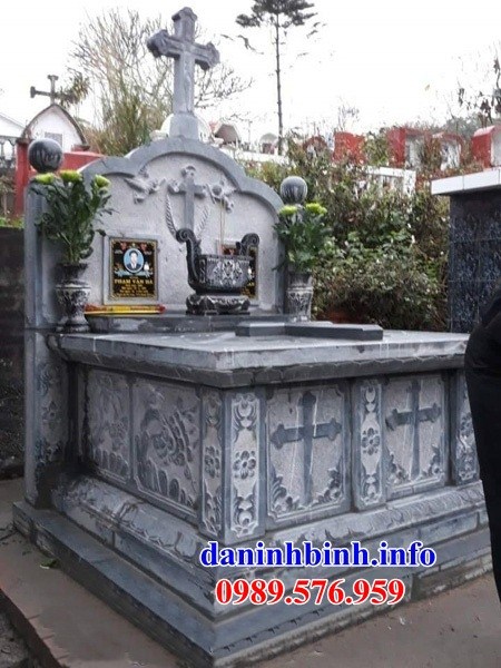 Mộ đôi công giáo đạo thiên chúa bằng đá thiết kế đơn giản đẹp bán tại Hà Tĩnh