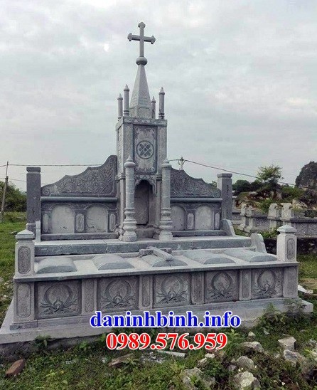 Nghĩa trang mộ công giáo đạo thiên chúa bằng đá xanh Thanh Hóa tại Phú Yên