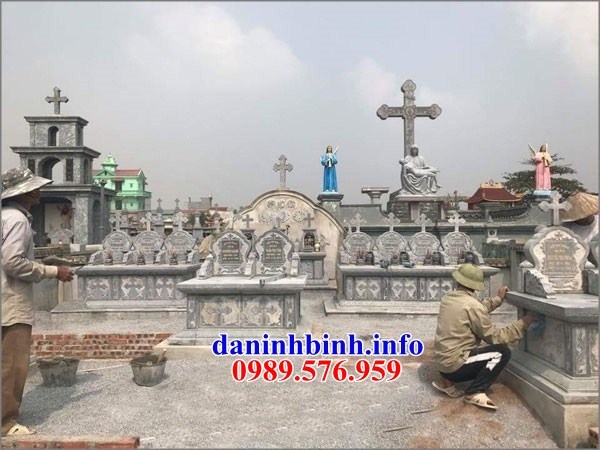 Nghĩa trang mộ công giáo đạo thiên chúa bằng đá xanh tự nhiên tại Phú Yên
