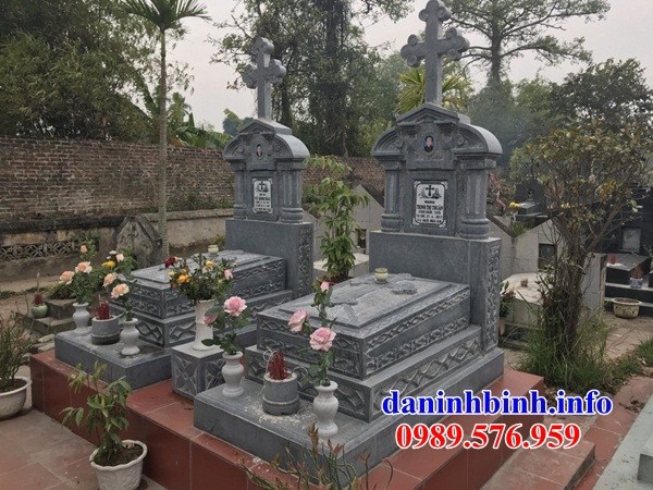 Xây lắp mộ đôi người theo đạo thiên chúa công giáo bằng đá tự nhiên cao cấp đẹp tại An Giang
