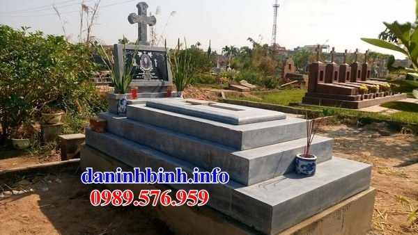 Xây lắp mộ đôi đạo thiên chúa công giáo bằng đá thiết kế đơn giản đẹp tại Điện Biên