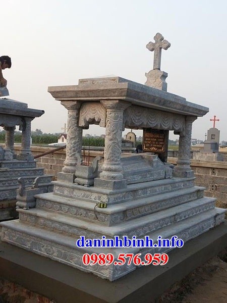 mộ công giáo đạo thiên chúa kích thước đẹp bằng đá thiết kế hiện đại bán tại Quảng Trị