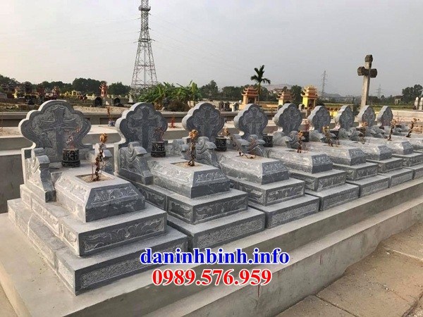 mộ đạo thiên chúa công giáo kích thước đẹp bằng đá cất để tro hài cốt hỏa táng bán tại Cần Thơ