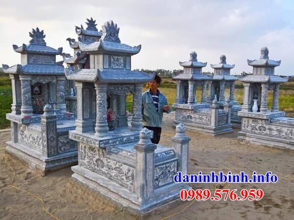 Bán báo giá mộ hai mái bằng đá chạm khắc hoa văn tinh xảo đẹp tại Nghệ An