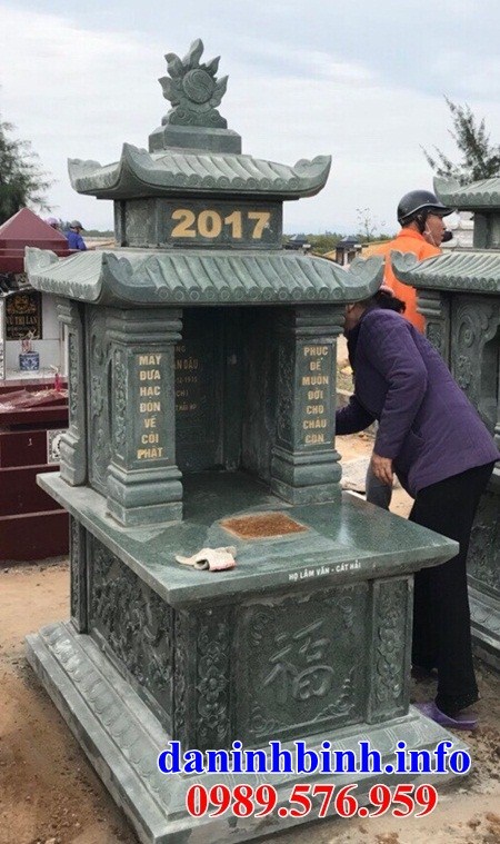 Bán báo giá mộ hai mái bằng đá xanh rêu đẹp tại Bà Rịa Vũng Tàu