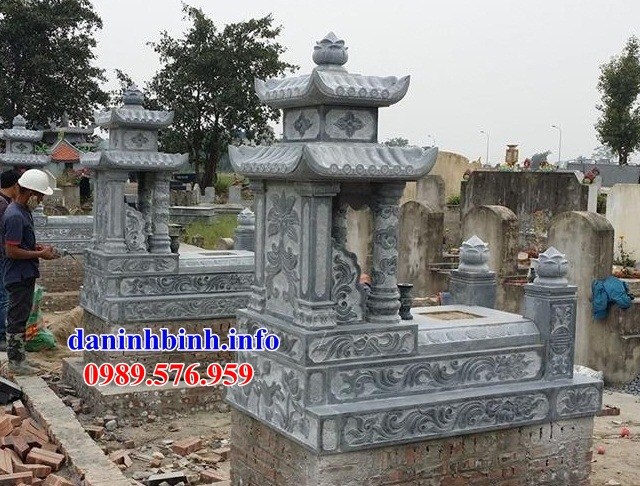 Hình ảnh mộ hai mái bằng đá xanh nguyên khối đẹp tại Đắk Nông