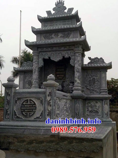 Lăng mộ ba mái bằng đá xanh kích thước lớn đẹp tại Đồng Tháp
