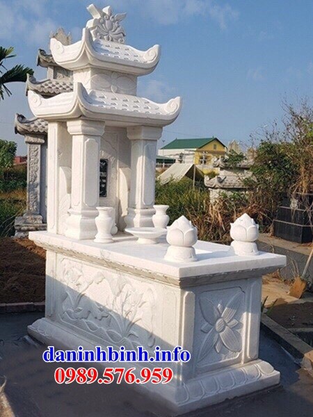 Lăng mộ hai mái bằng đá trắng cao cấp bán tại Tiền Giang