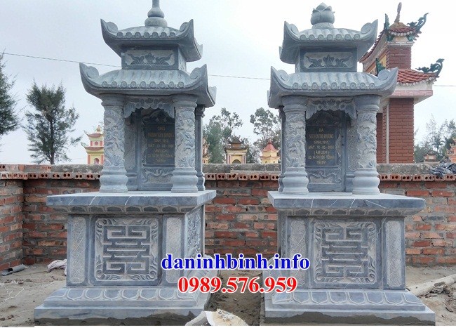 Lăng mộ đôi gia đình hai mái bằng đá thiết kế đơn giản tại Ninh Thuận