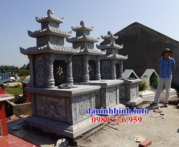 Mẫu mộ ba mái bằng đá cất để tro hài cốt hỏa táng đẹp bán tại Lâm Đồng
